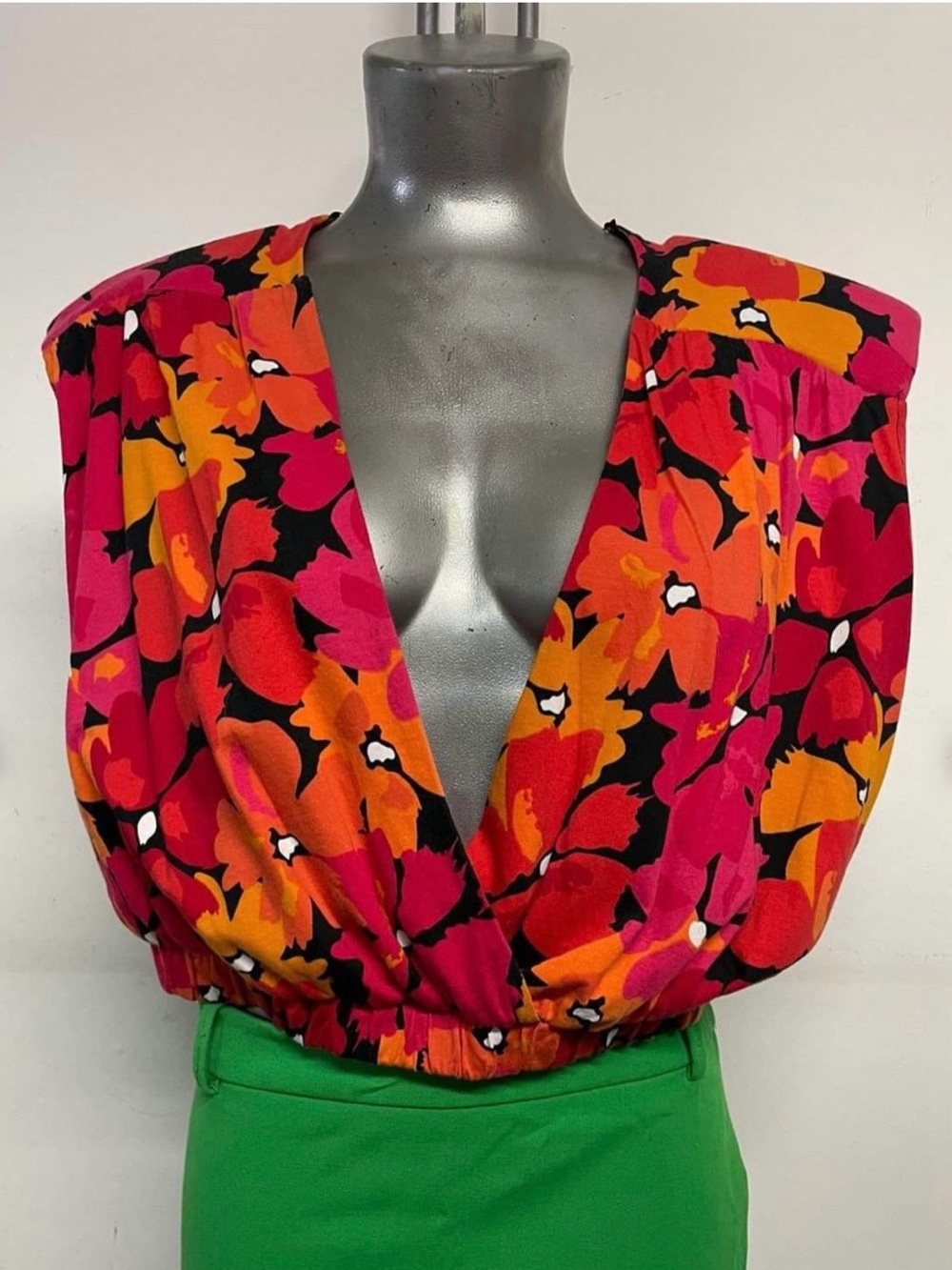 V-Neck Floral Blouse in Pink & Orange